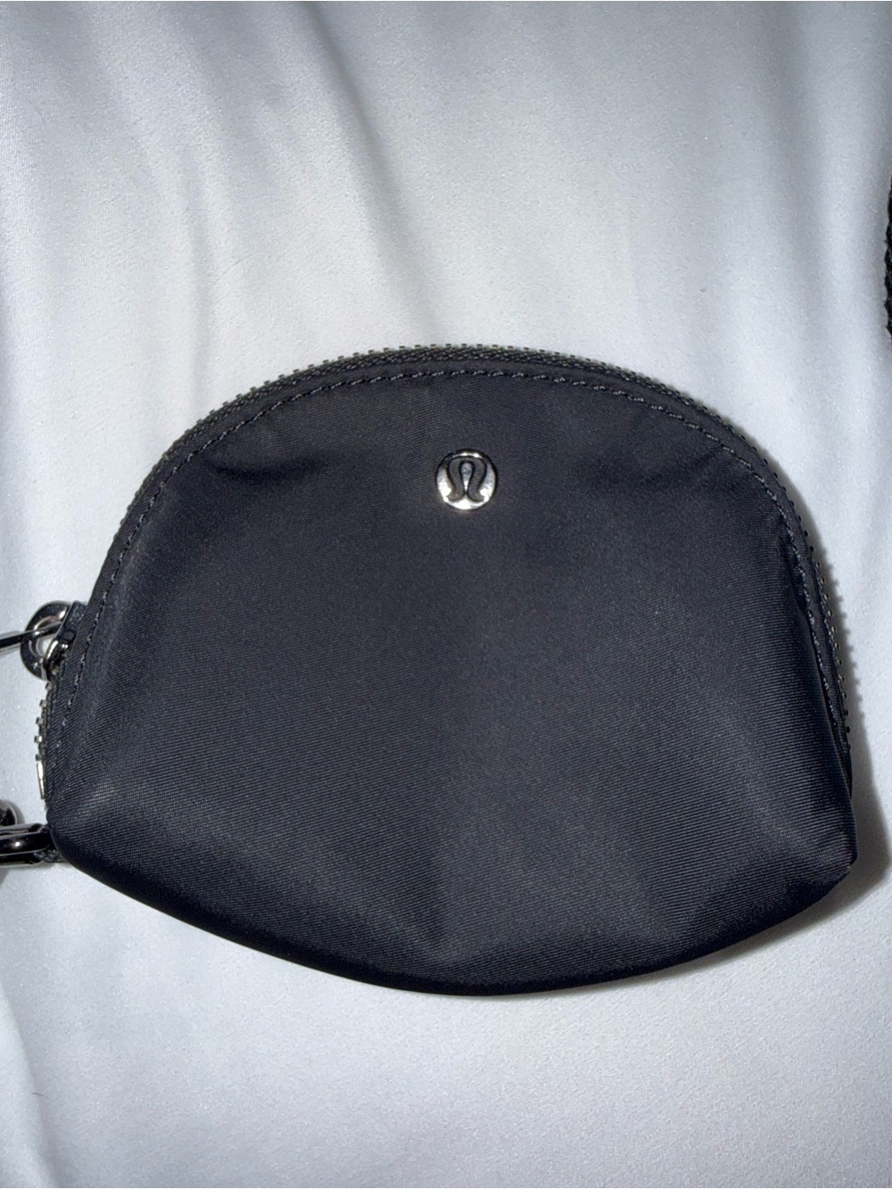 Lululemon mini pouch